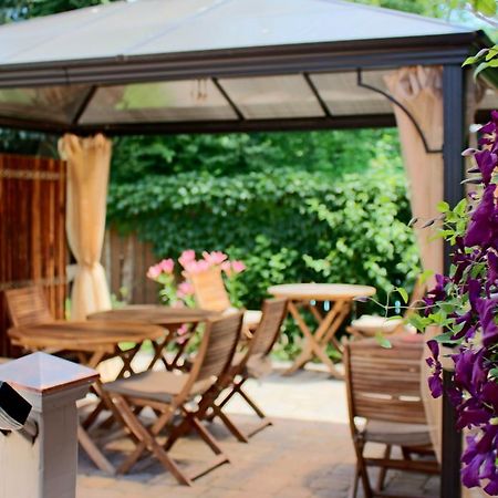 Globetrotters B&B Niagara-on-the-Lake Ngoại thất bức ảnh
