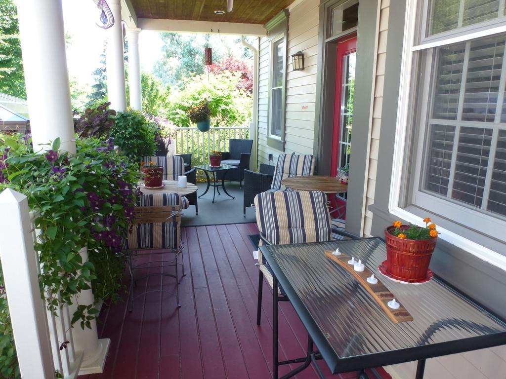 Globetrotters B&B Niagara-on-the-Lake Ngoại thất bức ảnh